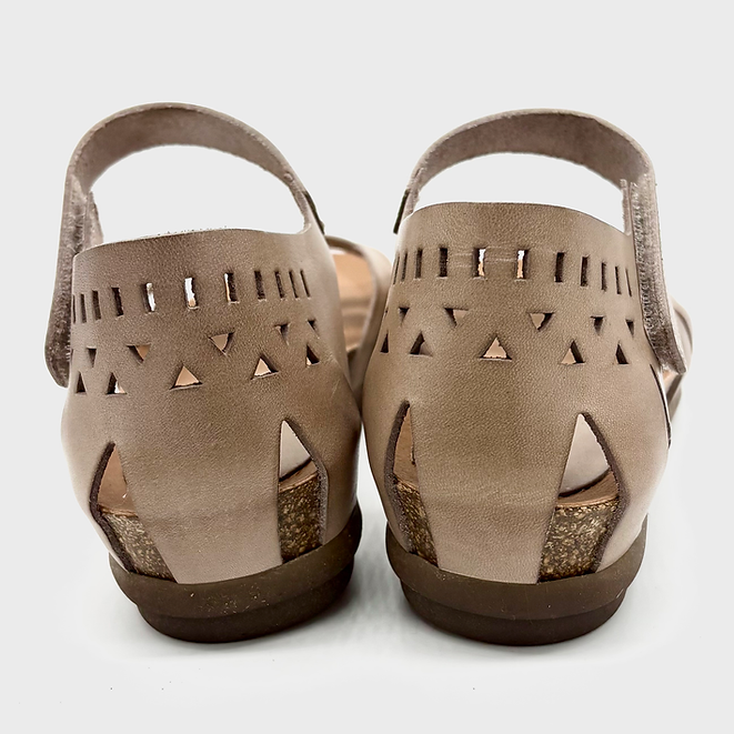 ZETA Rascal Taupe Sandal