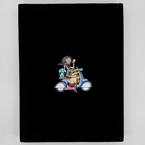 Chic Motor Magnetic Brooch