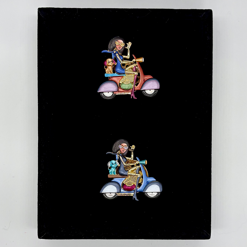 Chic Motor Magnetic Brooch