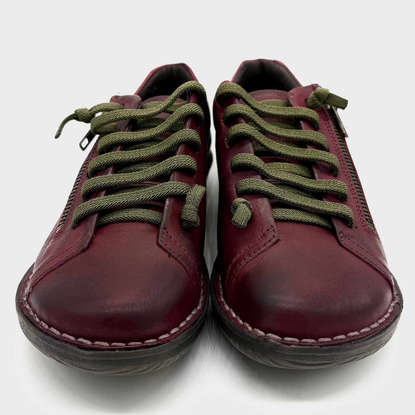 Zeta Maude Burgundy Leather Sneaker