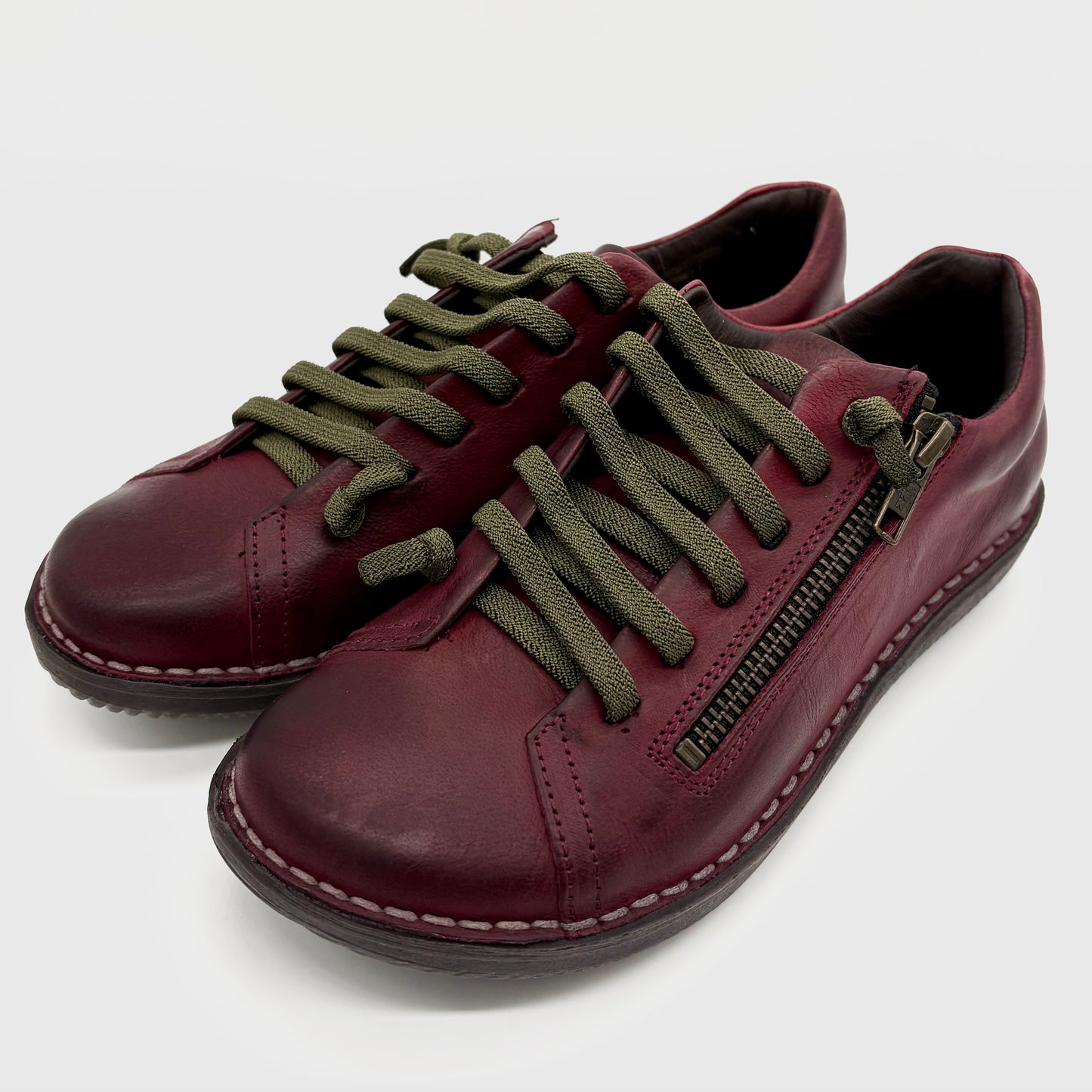 Zeta Maude Burgundy Leather Sneaker