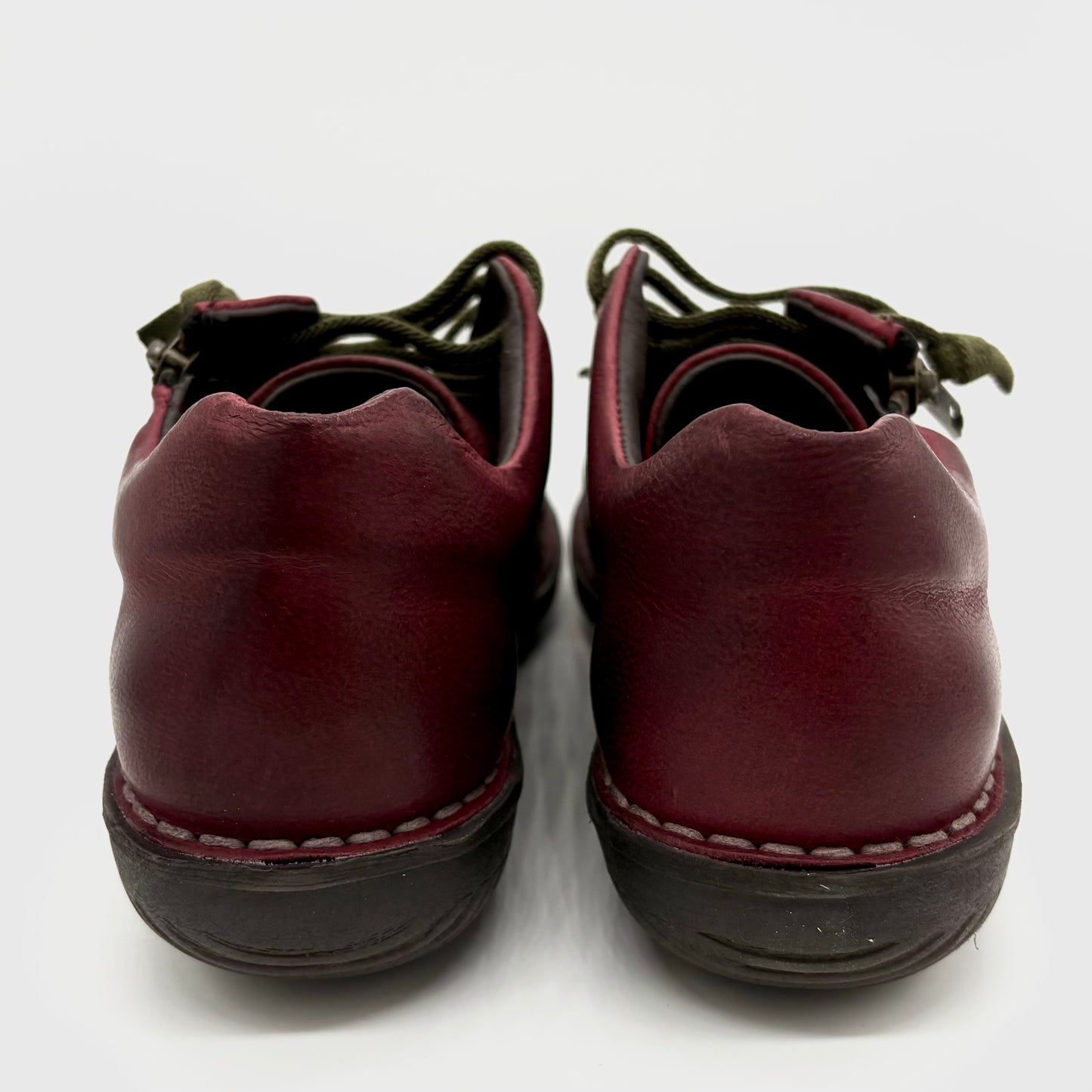 Zeta Maude Burgundy Leather Sneaker