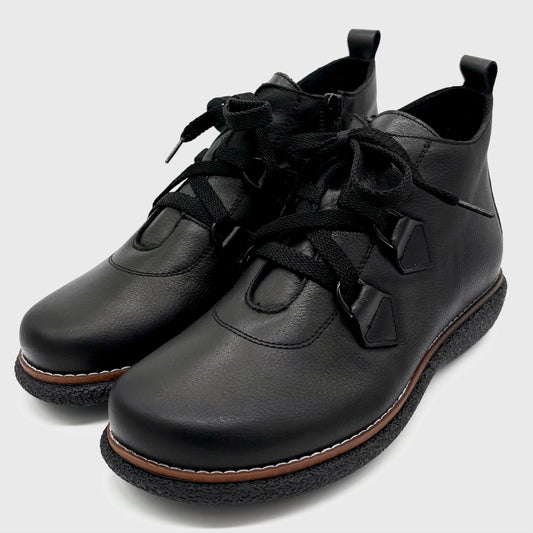Zeta Vargo Black Leather Boot