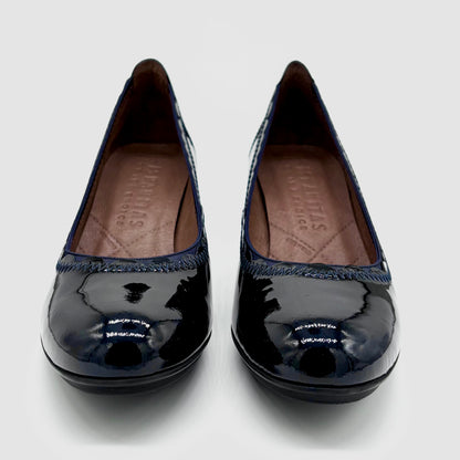 Hispanitas Stitch Navy Patent Leather Court Heel