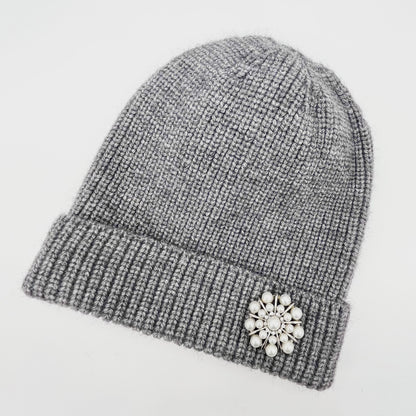 Pinned Brooch Grey Winter Fashion Beanie