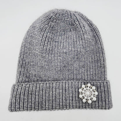 Pinned Brooch Grey Winter Fashion Beanie
