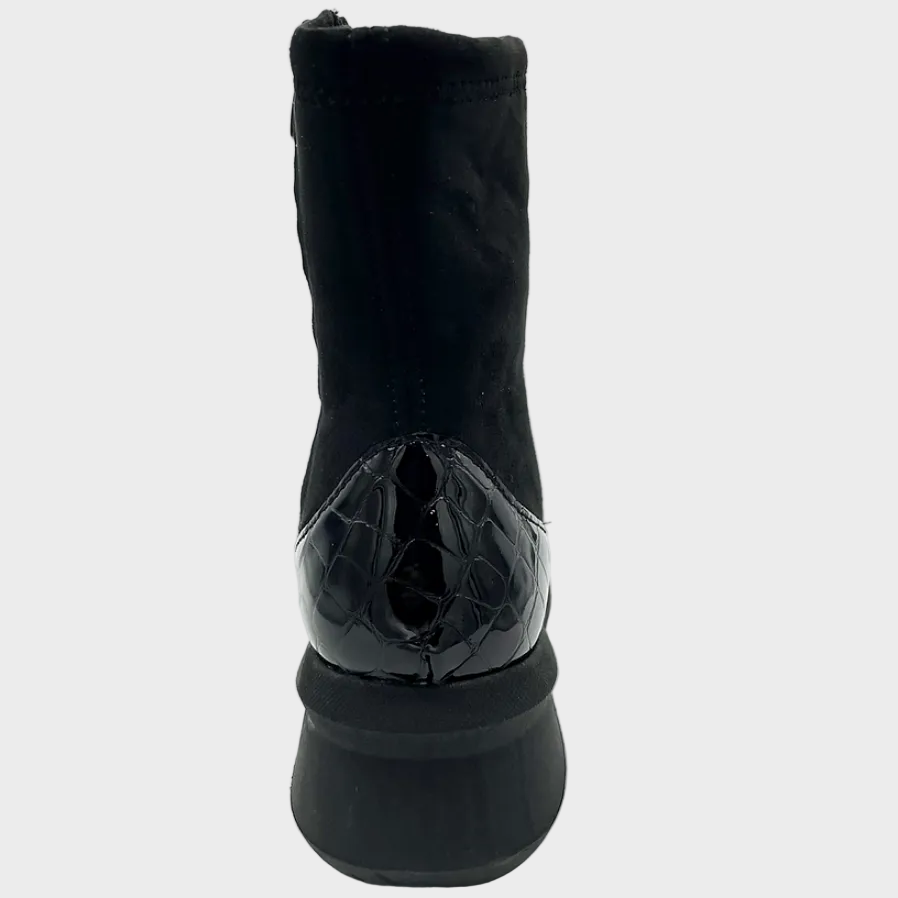 D'Chicas Black Waterproof Wedge Boot