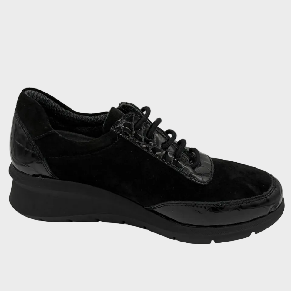 D'Chicas Talla Black Suede Leather Waterproof Sneaker
