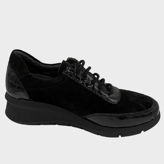 D'Chicas Talla Black Suede Leather Waterproof Sneaker
