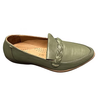 Thyme&Co. Finest Green or Black Leather Loafer