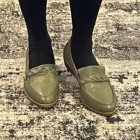 Thyme&Co. Finest Green or Black Leather Loafer