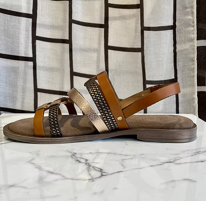 Thyme&Co. Tangent Sandal