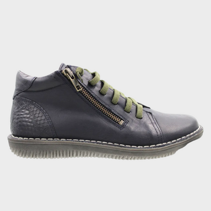 Zeta Madge Navy Leather Boot